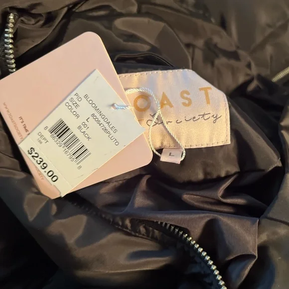 NWT Revolve Toast Society Pluto Puffer Jacket - Picture 12 of 13